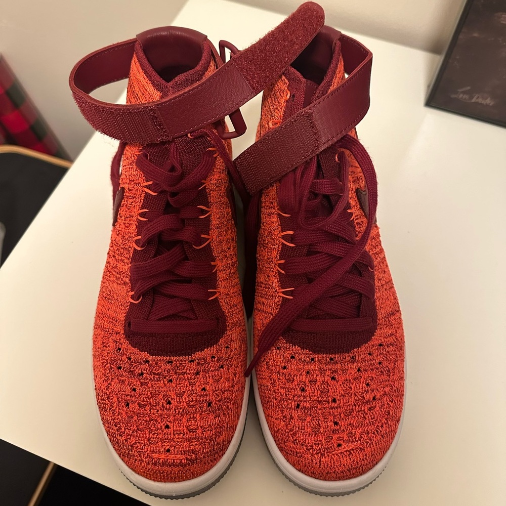 Nike Air Size 9